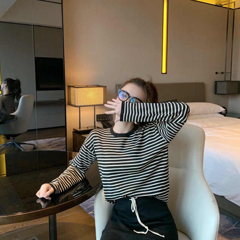 VK旗艦店 韓國風條紋圓領針織衫套裝長袖裙裝