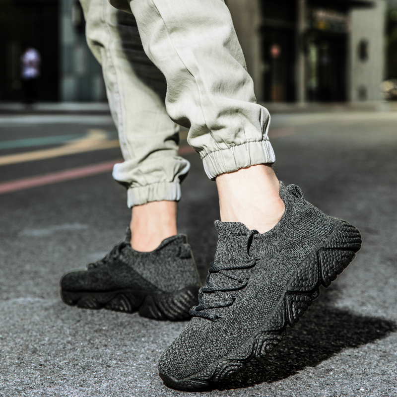 Socks and Shoes for Men, Soft-Soled, Lightweight, Breathable Sneakers, Trendy Casual Men's Shoes, Korean Style, Versatile Slip-On Loafers Socks and Shoes for Men, Soft-Soled, Lightweight, Breathable Sneakers, Trendy Casual Men's Shoes, Korean Style, Versatile Slip-On Loafers