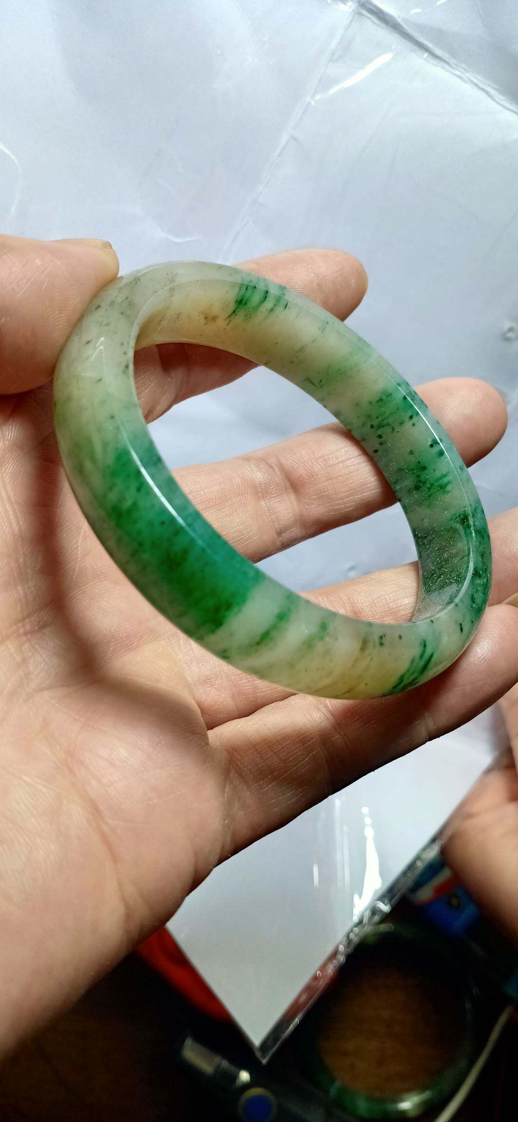 Boutique daytime Blue Ice Aurora Three-color green bracelets Great promotion of the new Nanyang Emerald bracelets Solo Mountain Jade Bracelets