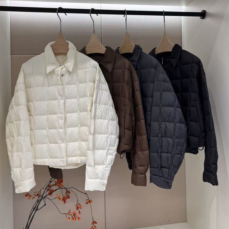 6.24 (No Returns, No Exchanges) 90% Goose down Plaid down Jacket with Lapel Collar, down Filling 68-76g