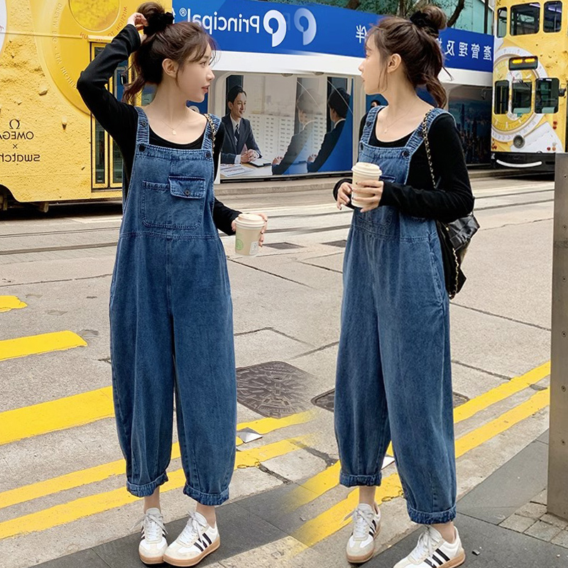 Maternity Autumn and Winter Suit 2026 New Style Washed Denim Overalls Black Long-Sleeved Loose Jumpsuit Two-Piece Set