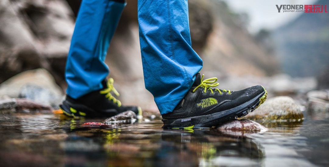 新款TNF“黑科技”全地形徒步鞋