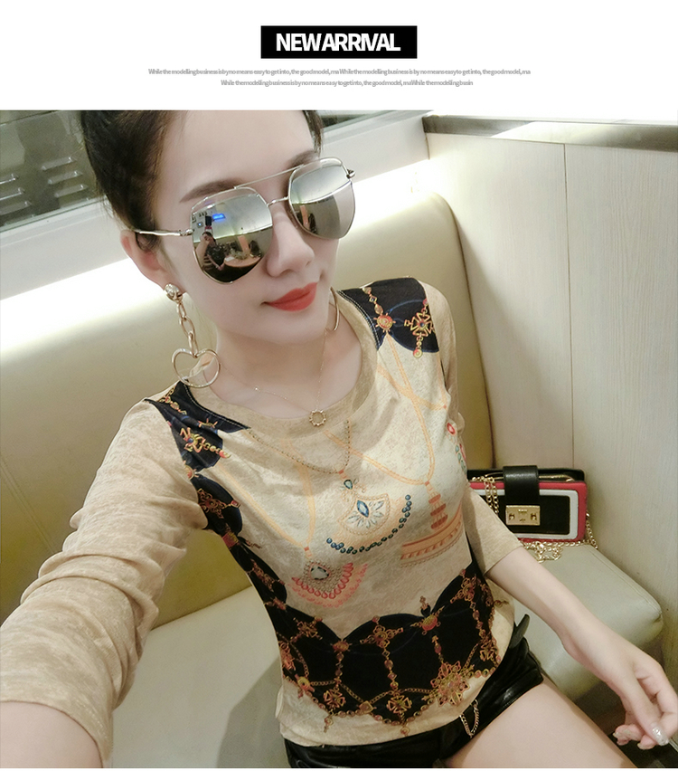 Châu Âu 2018 xuân hè mới hàng hóa châu Âu thời trang áo thun dài tay nữ Slim in áo sơ mi chạm đáy áo thun nữ tay lỡ