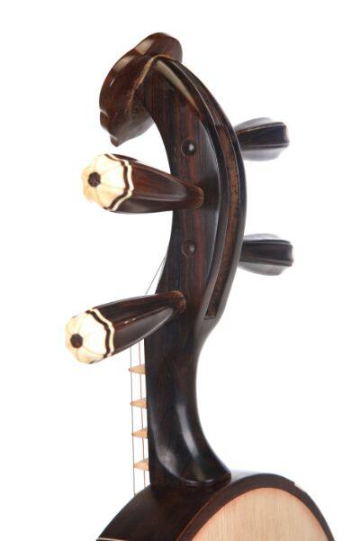 満瑞星月琴（中国のリュートの一種）プロのバンド伴奏ソロ演奏、精巧な紫檀の月琴、京劇演奏。