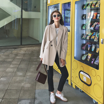 2022 Spring Autumn White Suit Jacket Woman Design Sensation Small Minority Korean Version Loose senior little sub casual Western suit woman