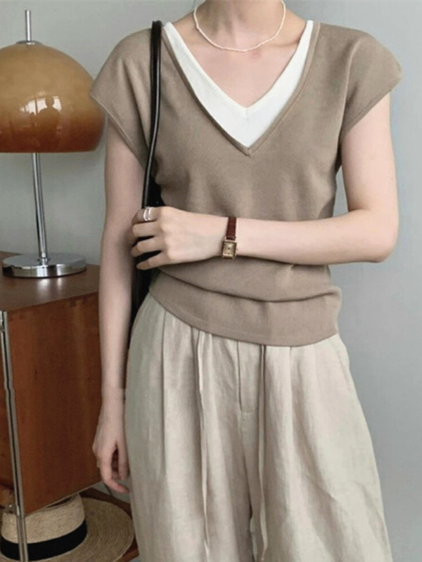 High-End Faux Two-Piece V-Neck Ice Silk Knitted Short-Sleeve T-Shirt for Women, Summer Khaki Color, Regular Shoulder, Slim Fit, Small Flutter Sleeves Top