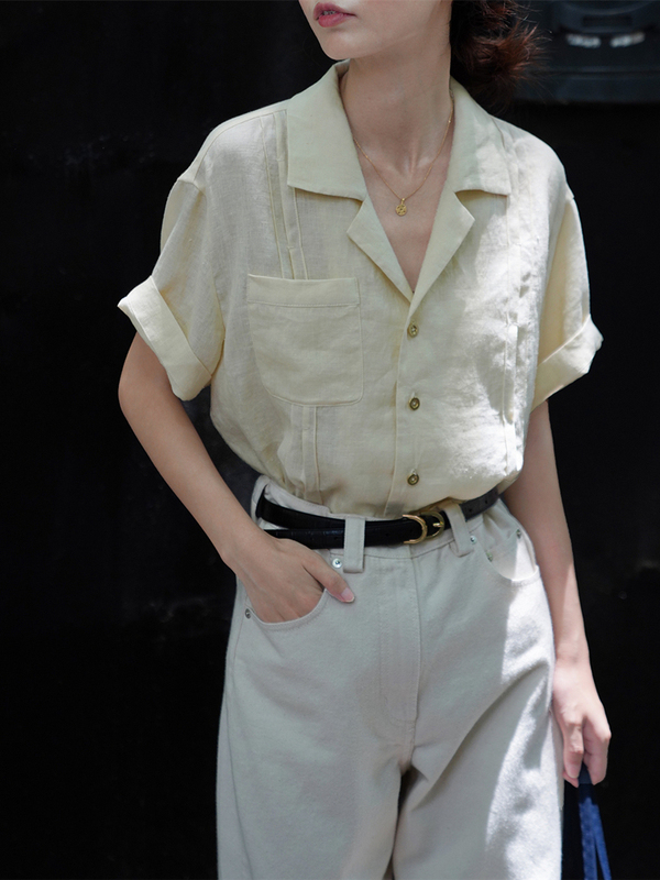 French-Style Vintage Cotton and Linen Short-Sleeved Shirt for Women, Summer Thin Artistic Linen Top, Off-White Elegant Commuter Shirt