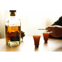  In the early days Lotus Hall hand-made ceramic cup fragrant cup Coral red carved petal Teacup Mi Yunzhai 50ml