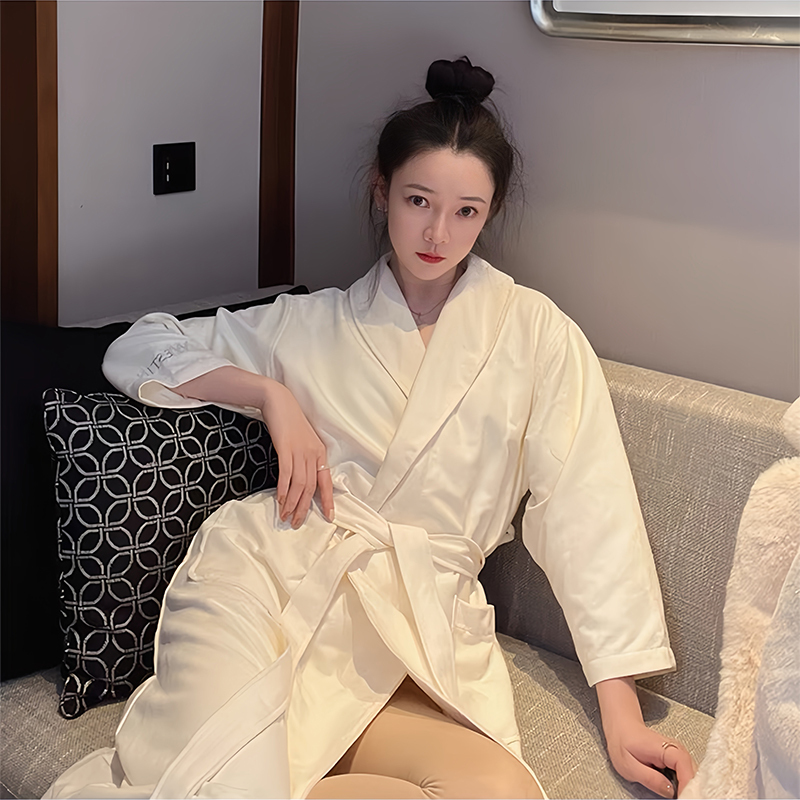 Westin Hotel Microfiber Mid-Length Absorbent Bathrobe for Couples, Lightweight and Portable, Instant Absorption for Hot Springs and Swimming Westin Hotel Microfiber Mid-Length Absorbent Bathrobe for Couples, Lightweight and Portable, Instant Absorption for Hot Springs and Swimming