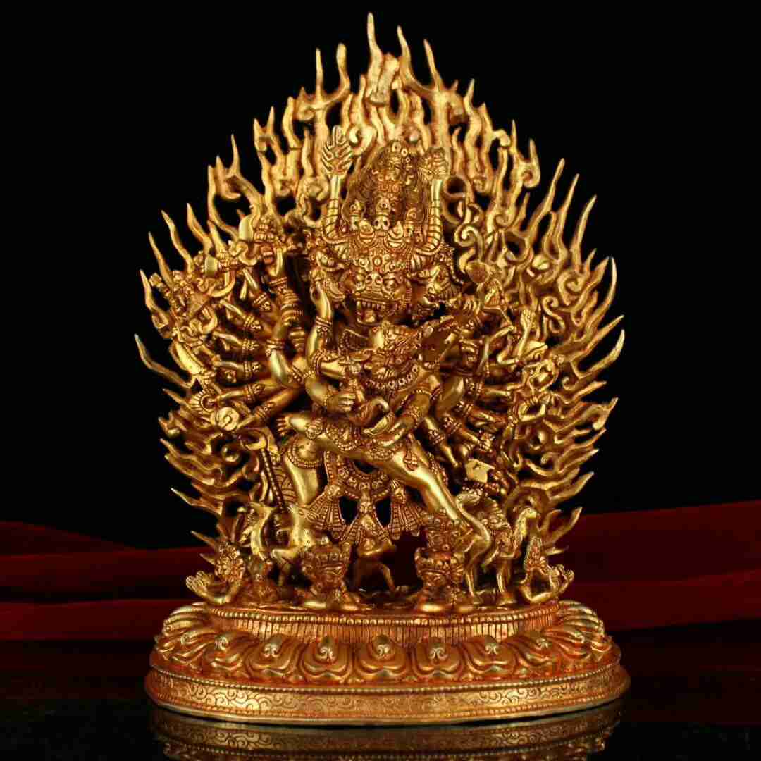 The Tibetan monastery receives the old top craftsman pure handmade to create the red copper-real gold Grand Wade King Kong