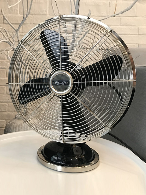 IMASU retro table fan antique electric fan household metal electric fan small desktop 8-inch shaking head small desktop circulation