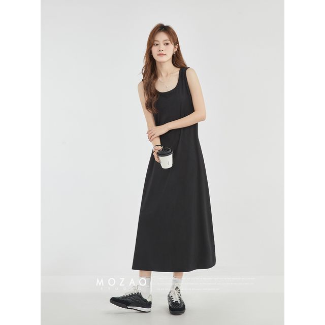 MOZAO black high-end vest dress for women 2024 summer new niche slimming long skirt