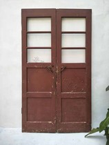 Old wooden door solid wood door old door plate 80 90s rural folk wooden door double door open with nostalgic old stock