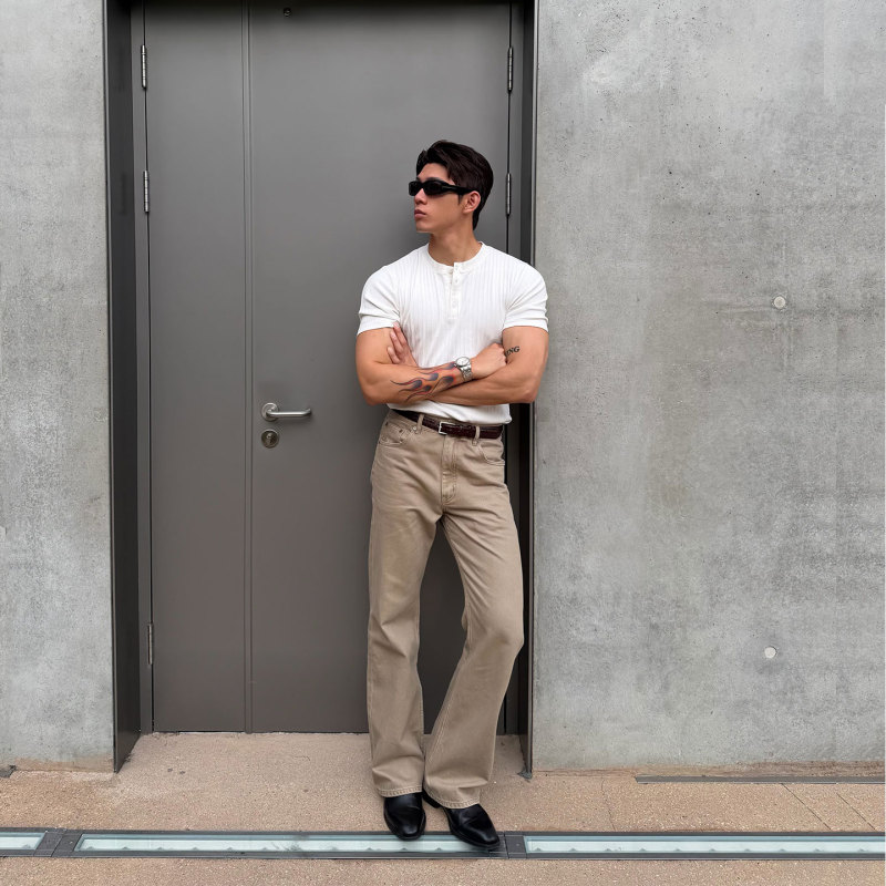 Flame Official Khaki Retro Straight-Leg Jeans