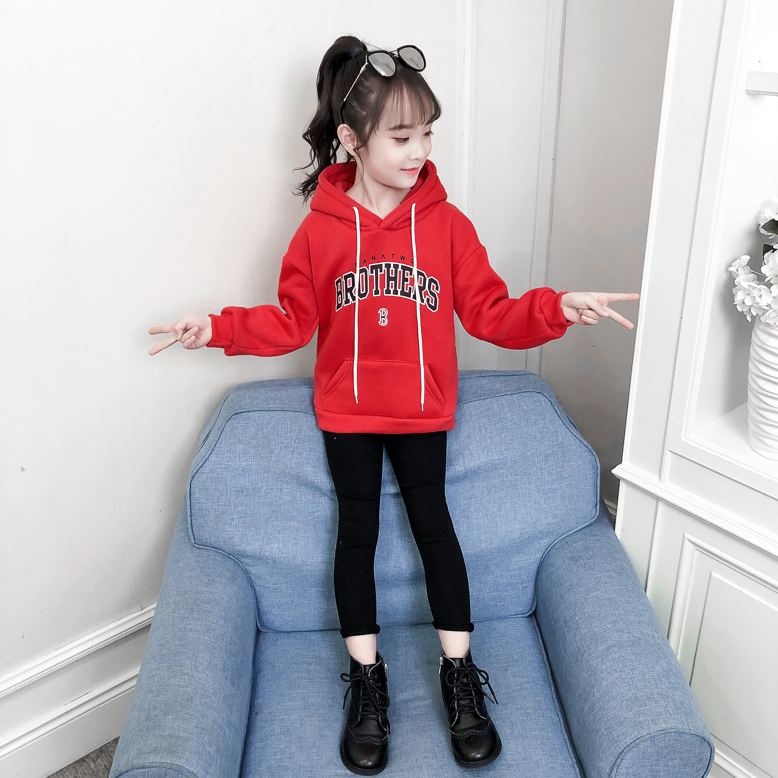 Children's clothing Girls thick T-shirt plus suede thickened autumn and winter clothes Korean version CUHK Tong's new children's blouses foreign connect hat jacket