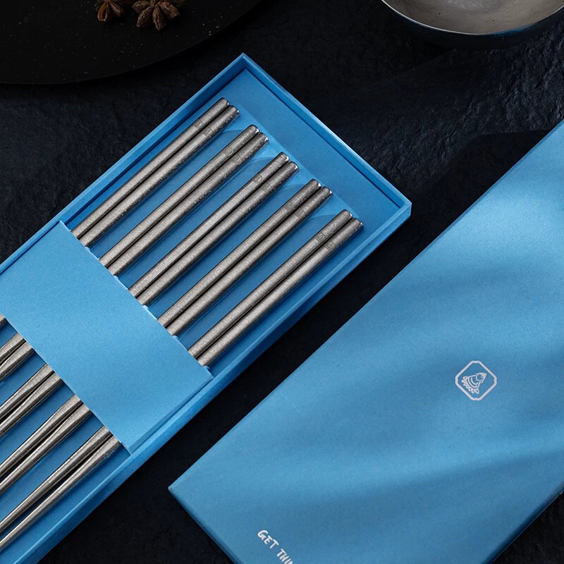 Feng Tang's Product Is a Good Thing That Will Come to Pass. 99% Pure Titanium Chopsticks Set for Household Use, Made of Aerospace Material, Stable, Mold-Resistant, and Corrosion-Resistant