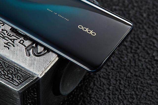 性能好，便宜又实惠，深受年轻人的喜爱！