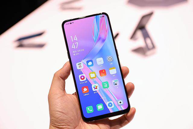 性能好，便宜又实惠，深受年轻人的喜爱！