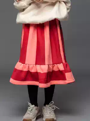 Small big planet children's clothing winter New Girls foreign style stripes big swing skirt Korean version of Joker thick plus velvet skirt