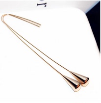 Female Korean retro minimalist earrings European and American temperament Long-style water drop earbuke 100 hitch-line personality tide ear hang