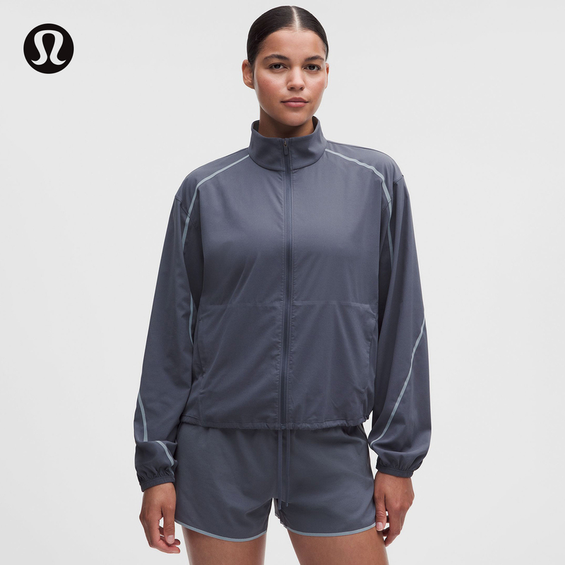 Two-Toned Women's Two-Color Sports Jacket丨Lululemon丨Lw3Kprs Two-Toned Women's Two-Color Sports Jacket丨Lululemon丨Lw3Kprs