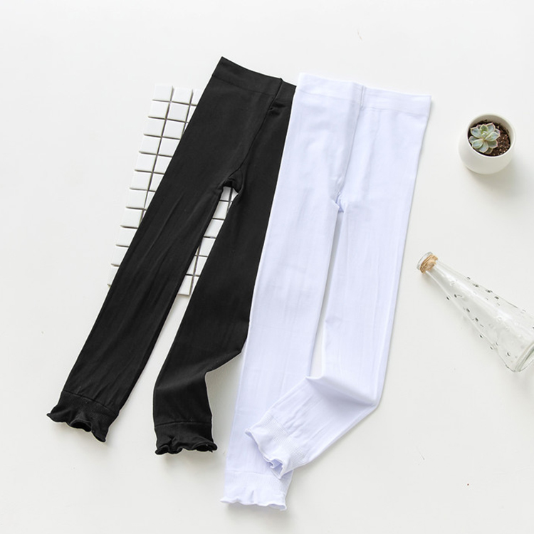 Girls' stockings without feet autumn thin section summer nine points lace baby leggings primary school students dance pantyhose white