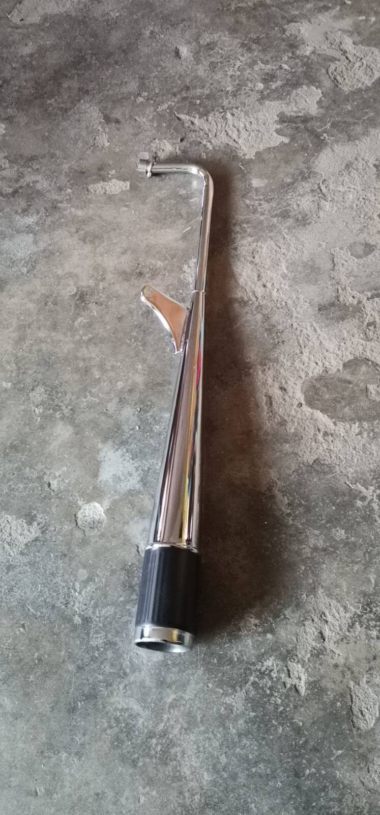 Motorcycle accessories are replicated with 100 Horizontal Small Flying Shield 100 Fujida 100 exhaust tube exhaust tube