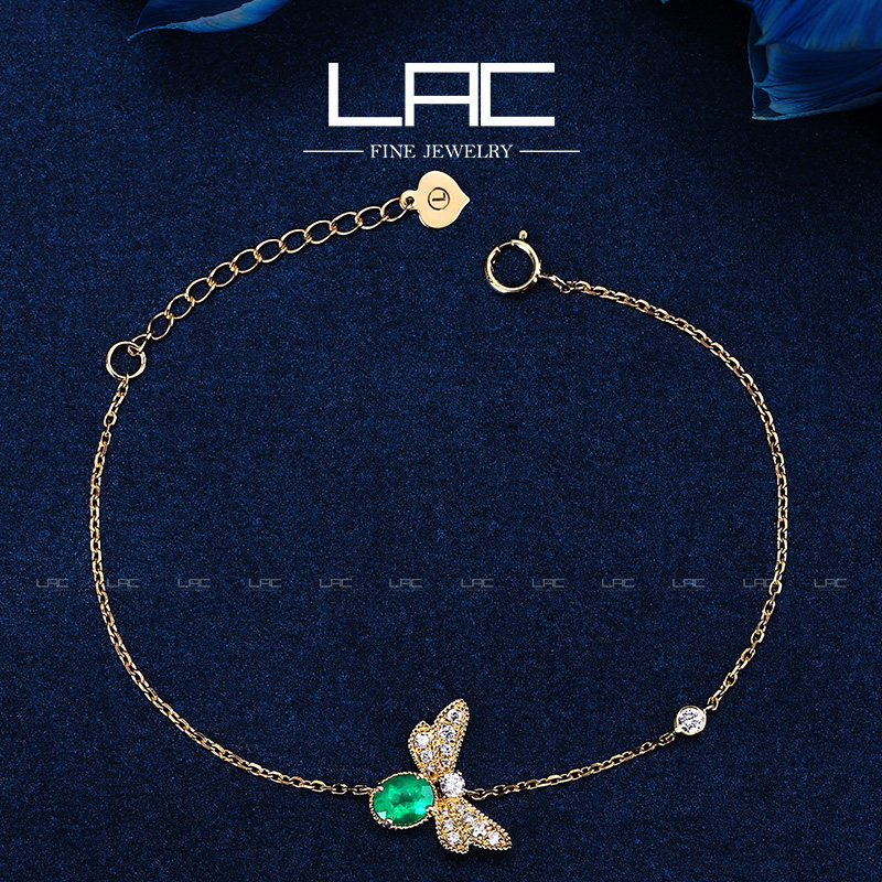 LAC Advanced Jewelry Natural Grandmother Green Hand Made 18k Gold Custom Mounted Color Gem Certificate Cabinet