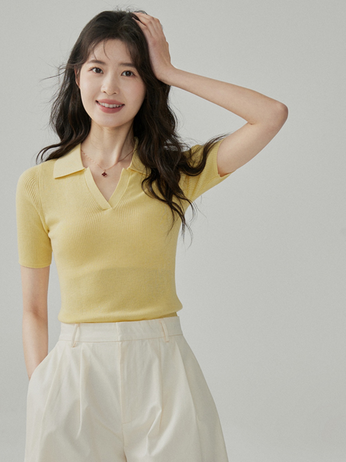 <!--OCTSW十月毛衣 女士Polo针织短袖T恤通勤夏季法式薄款细坑条修身-->
