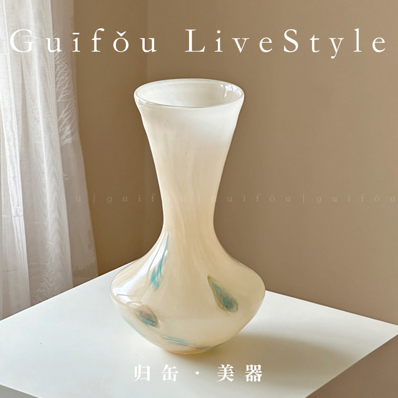 Vintage-Style Vase with a Song Dynasty Aesthetic, Light Luxury and High-End Feel, Suitable for Living Room and Dining Table, Glass Open-Top Flower Vessel, Housewarming Gift Vintage-Style Vase with a Song Dynasty Aesthetic, Light Luxury and High-End Feel, Suitable for Living Room and Dining Table, Glass Open-Top Flower Vessel, Housewarming Gift
