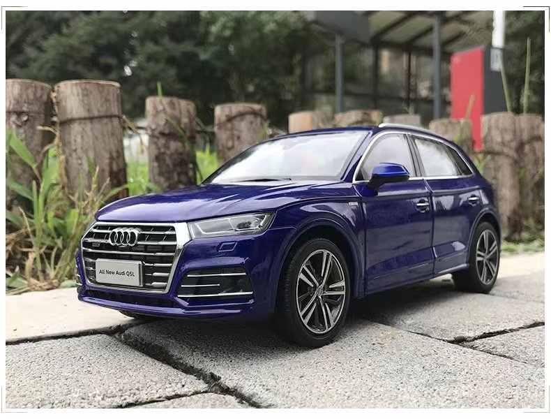 1/18 2018 Audi Q5 L Q5L Diecast Metal Car Model Toys for Kids Boy
