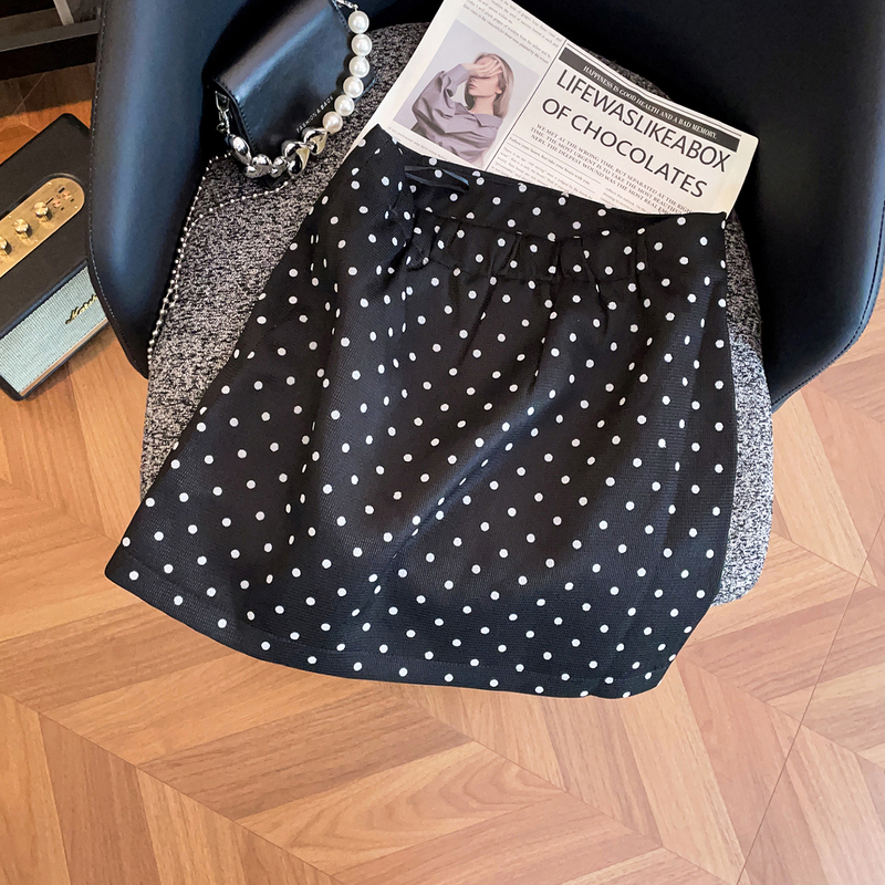 Shenzhen Nanyou High-End Women's Clothing 2026 Summer New Casual Versatile Polka Dot Print High-Waisted Hip-Hugging Short Skirt