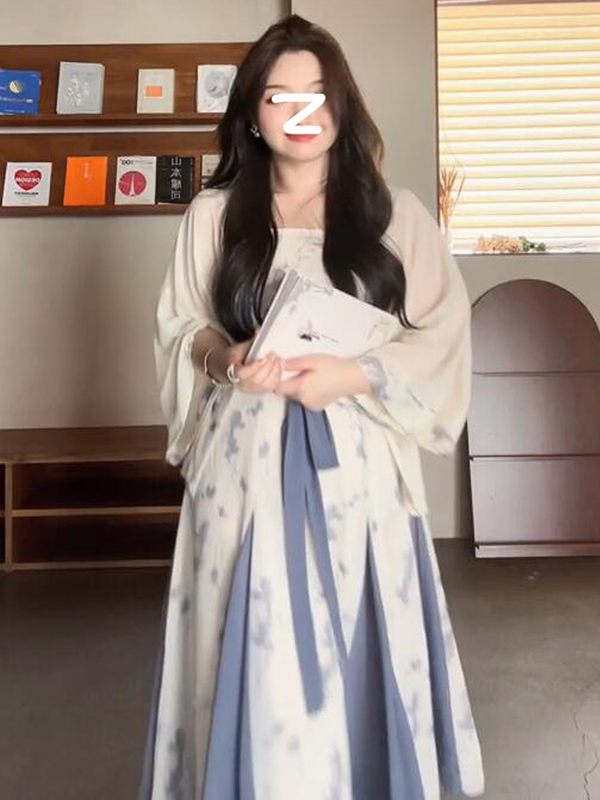 Plus-Size New Chinese-Style Improved Hanfu Suit Dress for Women, Suitable for Summer and Autumn, Designed to Make Chubby Women Look Slimmer, with a Cardigan and Camisole Dress