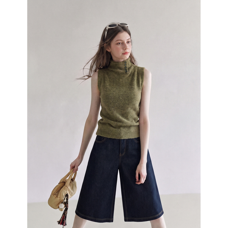 Umoneone Simple and Lazy Design, Slim Fit, Versatile, 2026 Autumn High-Neck Button Sleeveless Knitted Top for Women