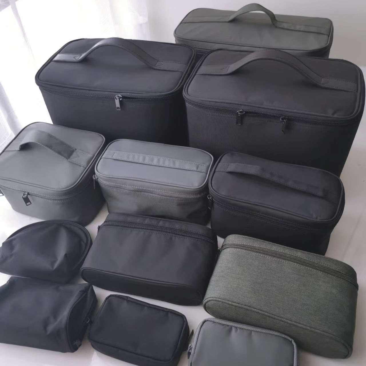 Японская портативная косметичка Muji, мужская и женская сумка для туалетных принадлежностей, простая портативная многофункциональная сумка для хранения, водонепроницаемая Изображение 1