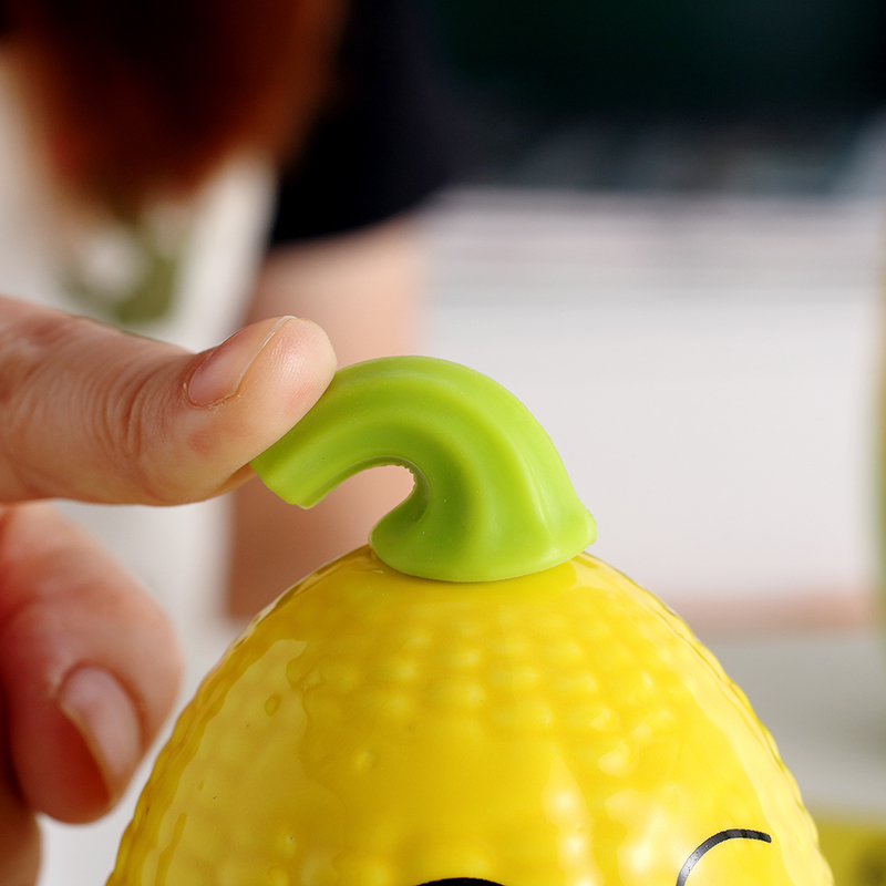 Creative move trend ceramic cup cartoon corn milk coffee cup picking keller cup of office