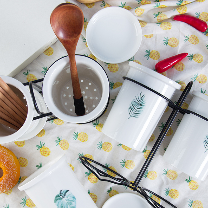 Ceramic chopsticks tube informs the creative Nordic binocular drop box chopsticks the receive kitchen chopsticks box chopsticks tube