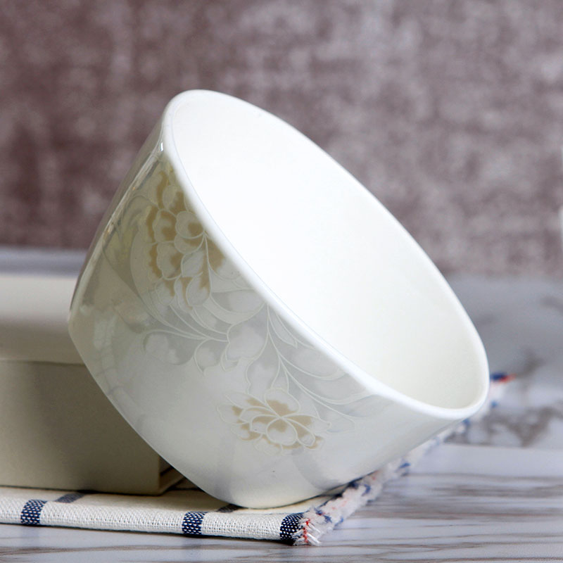 Jingdezhen ceramic creative square eat bowl Chinese style household contracted 4.5 inches single small bowl ipads porcelain tableware
