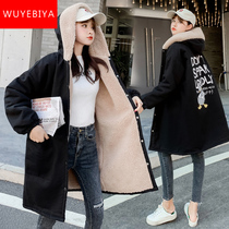 Lamb coat womens autumn and winter clothing 2021 new junior high school students Korean version of the long style plus velvet padded cotton coat