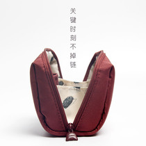 Heart travel travel cosmetic bag waterproof portable hand holding three-dimensional small items small lipstick makeup storage bag small