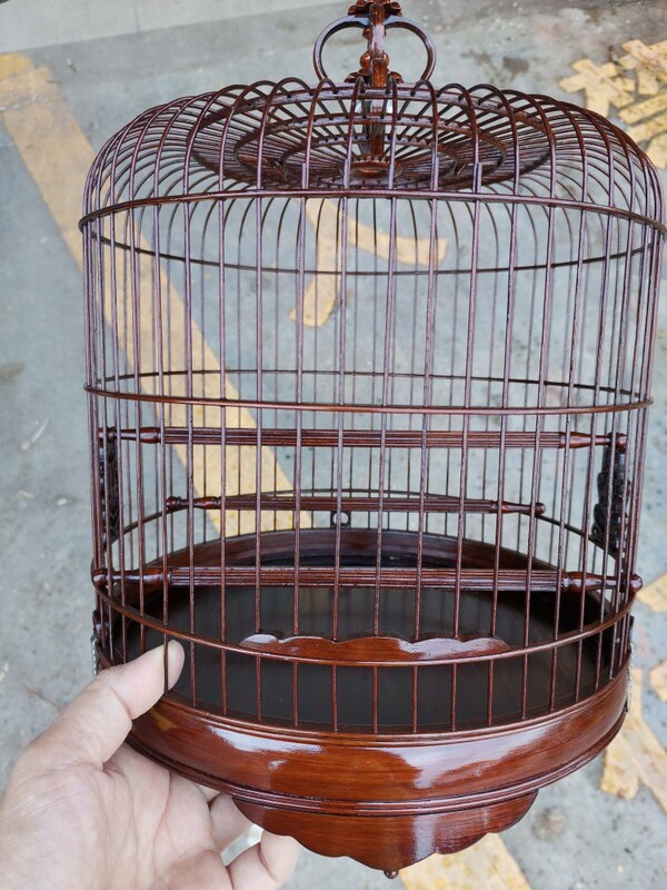 60 Pieces of Cantonese-Style Raw Lacquer Mixed Bird Cages, Small Black and White Cages, Jade Bird Cages