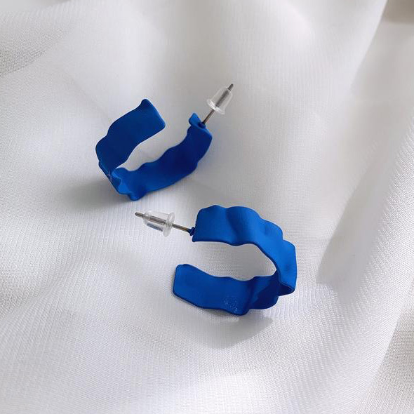 (Original design by the United States and Europe) some jewelry collections (earrings and rings)