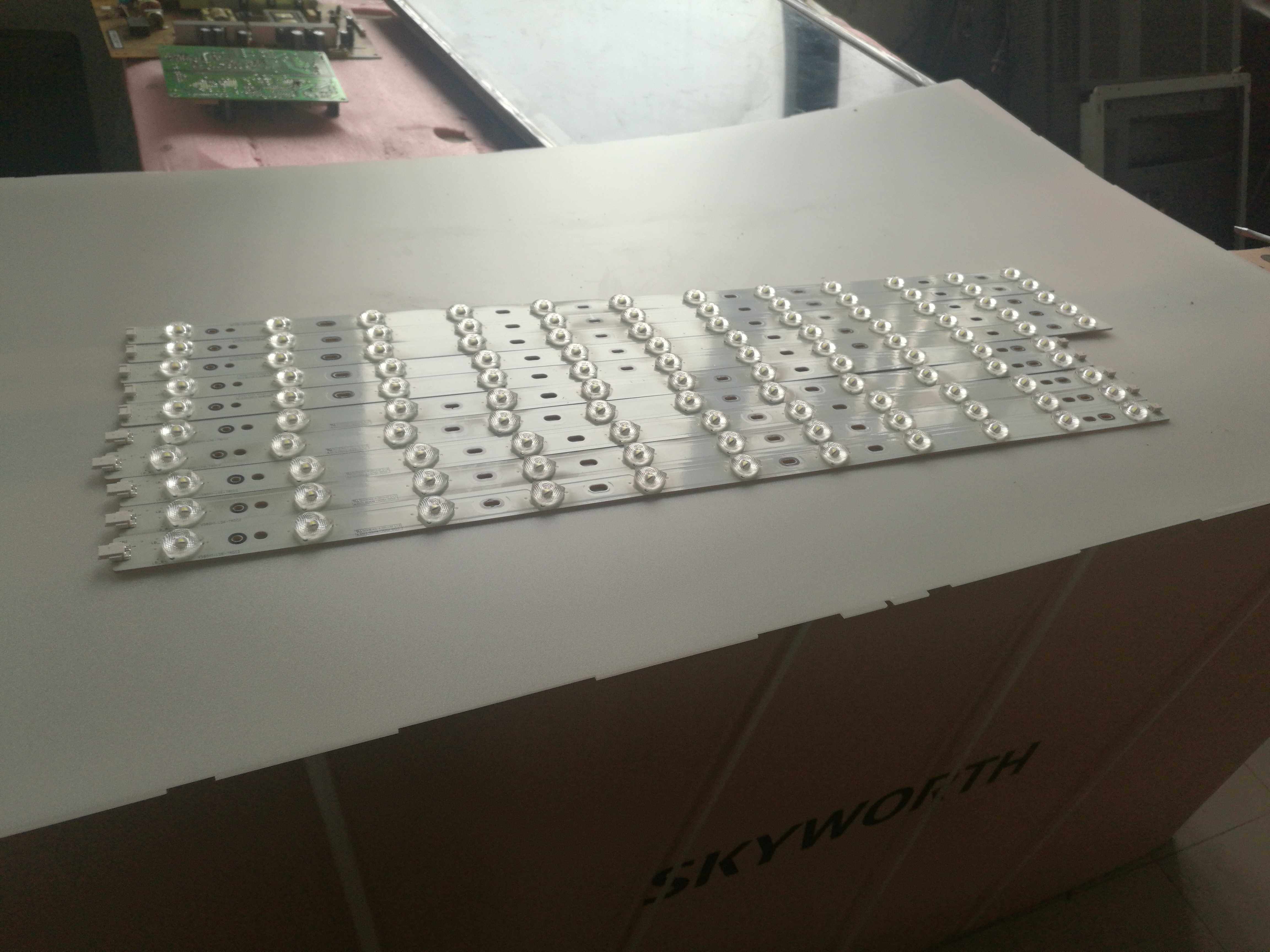 The original lamp V580H1-LD6-TRDC2 length 5 roots 12 lights short 5 lights 11 lamps