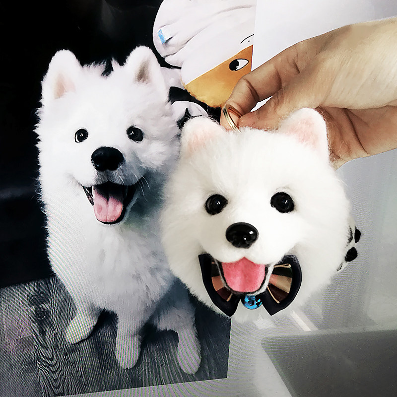 Customized keycossimulation of wool felt products for pet cat dog Samoyebomebee bear Teddy new products
