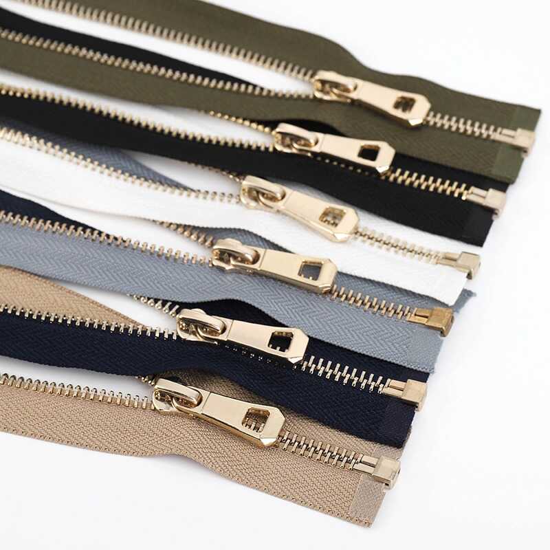 No. 5 Metal Copper Gold Zipper for Outerwear, down Jacket, Cardigan, Single-Ended Open-End Zipper