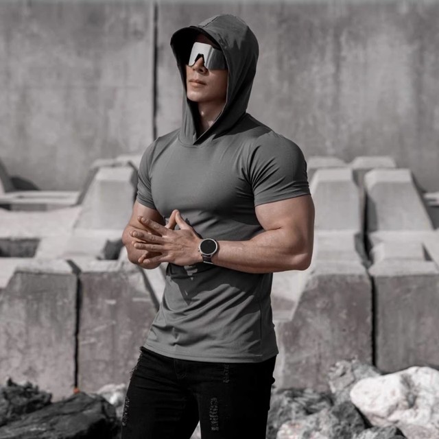 Summer ice-sensing quick-drying sports short-sleeved men's T-shirt top hooded elastic breathable tight muscle fitness American style