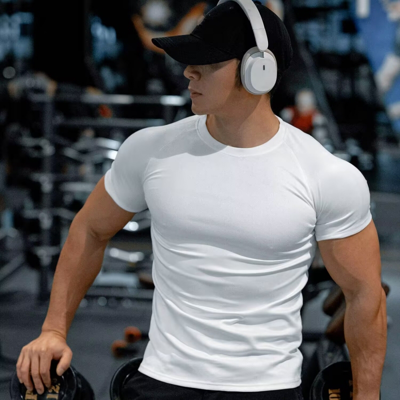 Summer New Sports Short-Sleeved Men's T-Shirt with Tight Cuffs, Tight-Fitting Clothing for Fitness, Muscle Building, American-Style, Ice-Feel, Breathable and Quick-Drying