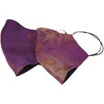 Two dress masks for the Chinese classic fragrant cloud yarn