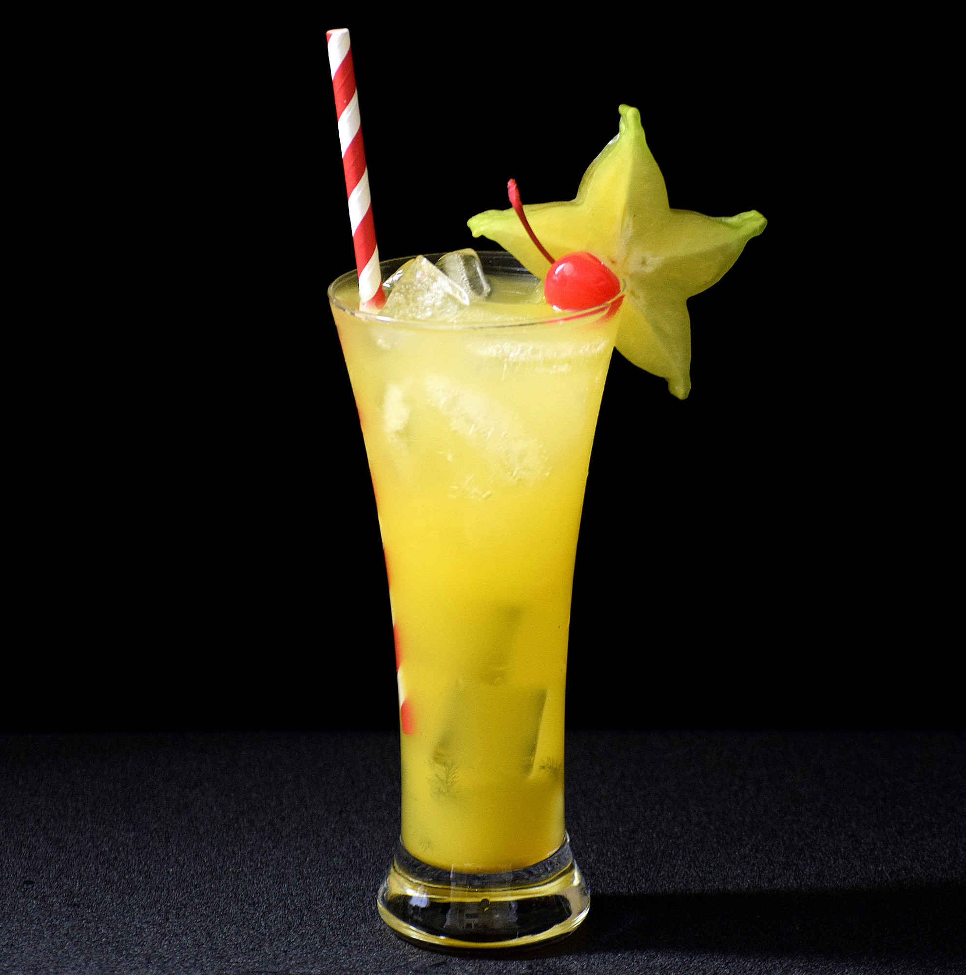 Bar juice glass curved glass glass hot water glass cocktail glass horn glass long drink collin glass