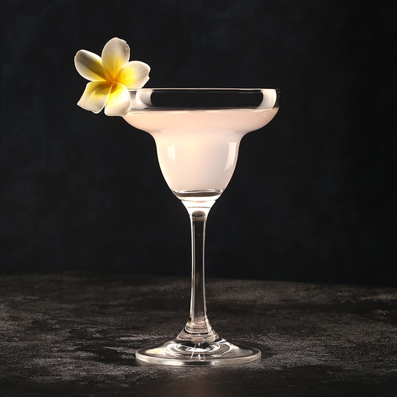 Shikushima Crystal Glass Margaret Cocktail Cup Matini Cup Tall Cup Butterfly Cup